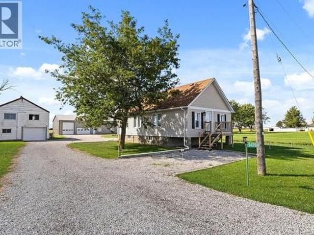 1476 Th Concession, Essex, ON, N8M 2X6 house for sale | Listing ID 26024 | Royal LePage