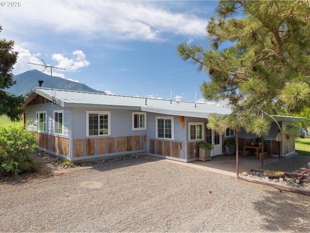 14701 country ln