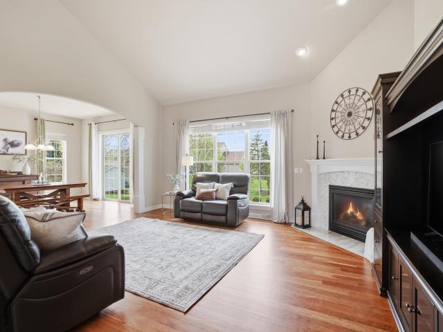 1470 Waters Edge Dr