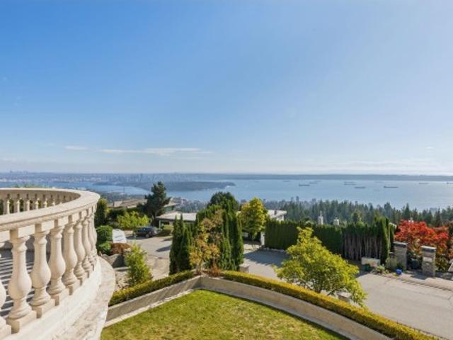 1471 Bramwell Road, West Vancouver, BC, V7S 2N8 house for sale | Listing ID R3167 | Royal LePage