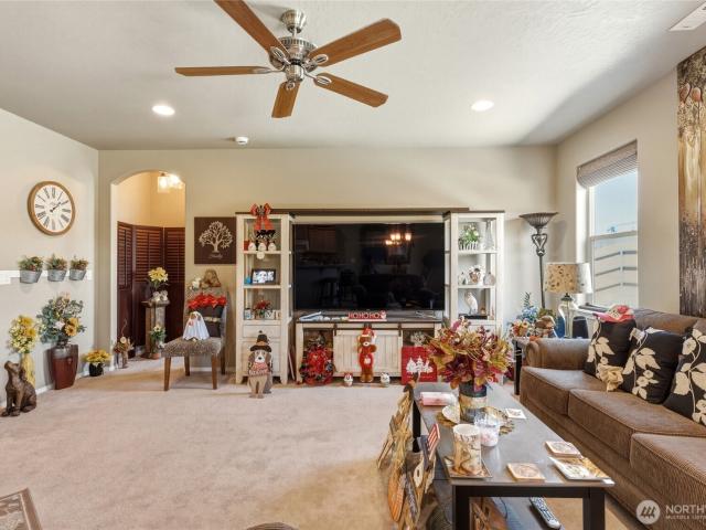 1471 SW Greeley Street
