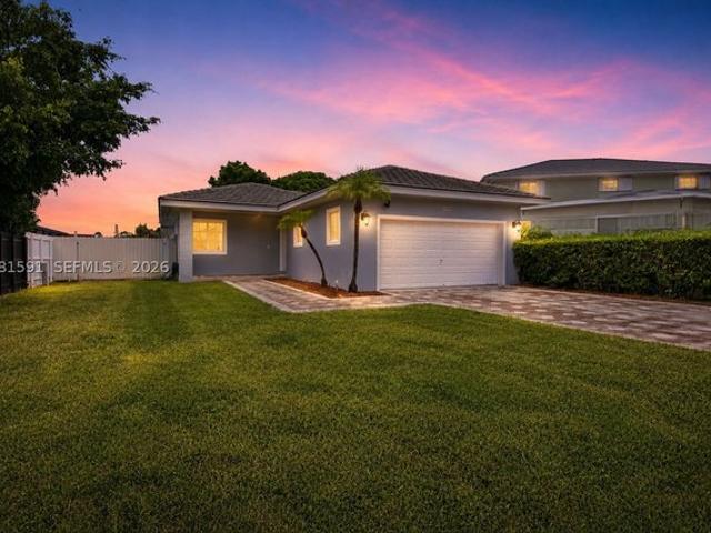 14720 SW 141st Ter, Miami, FL 33196