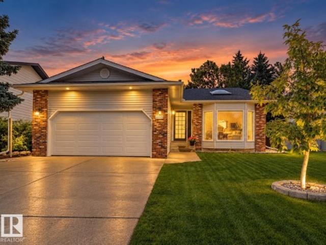1472 Avenue Nw, Edmonton, AB, T6H 5M6 house for sale | Listing ID E4512 | Royal LePage