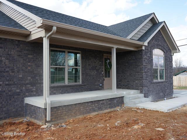 1472 Tucker Dr