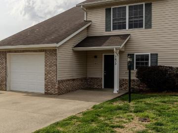 Monroe County, Indiana, Indiana, USA - Equipped kitchen
