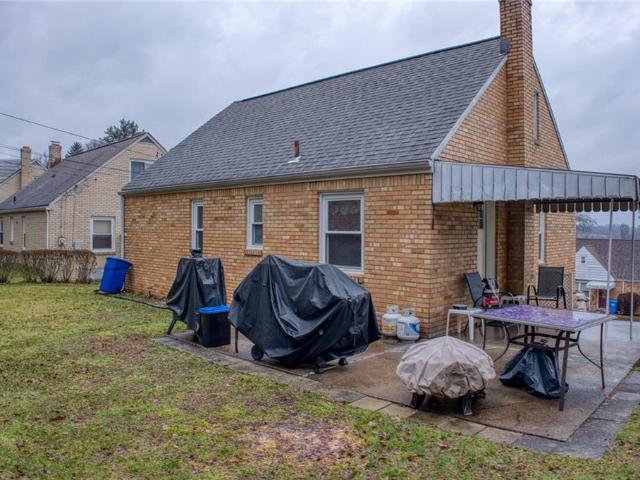1473 Blossom Hill Rd, Castle Shannon, PA 15234 | MLS #1742