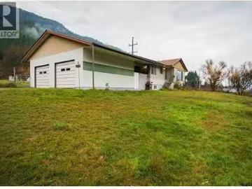 1473 3A Highway, Castlegar, BC, V1N 4M7 house for sale List.