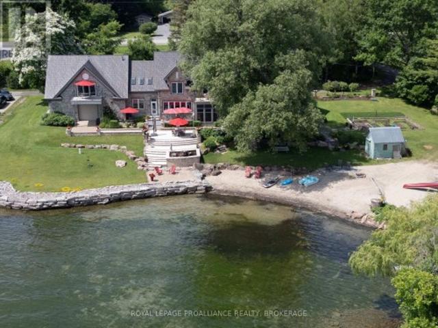 147 1 Island Parkway, Front Of Leeds & Seeleys Bay, ON, K7G 2V4 Luxury House for sale | Listing ID X13758 | Royal LePage Carriage Trade Luxury Properties
