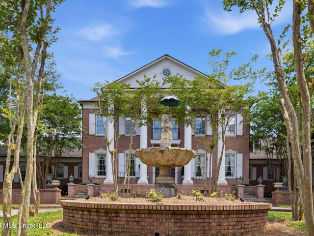 147 Chantilly Drive