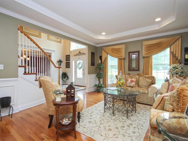 147 Creekside Road