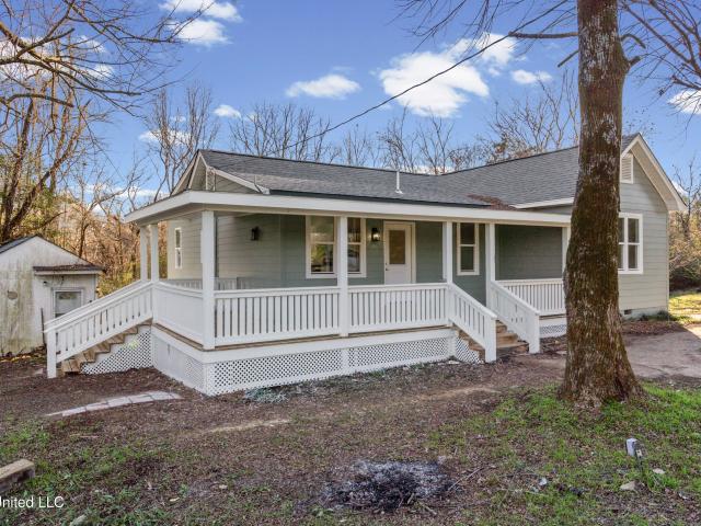 147 Crockett Road