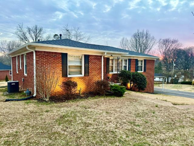 147 Berry St