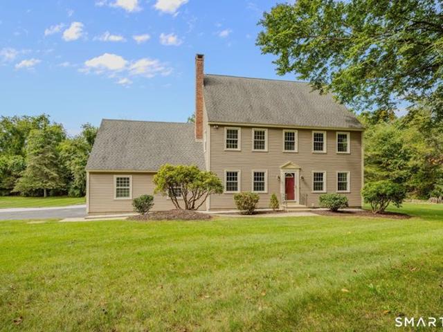 147 Krug Rd, Preston, CT 06365