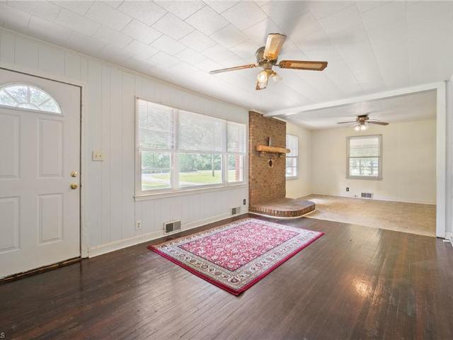 147 Oakdale Circle