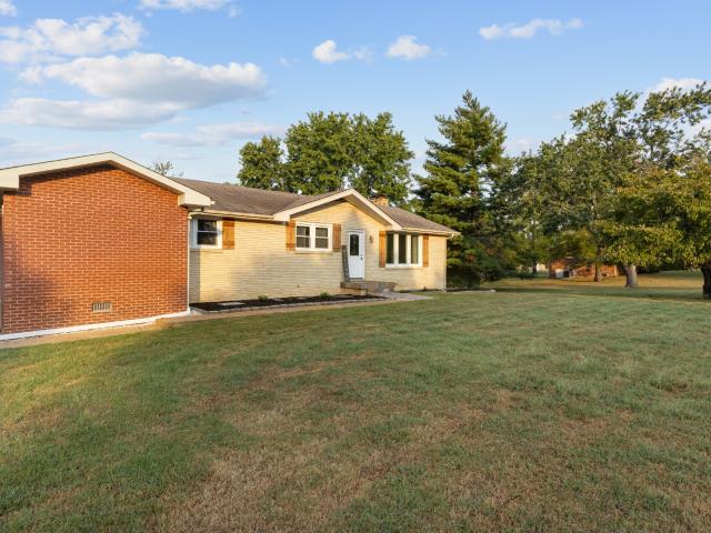 147 Lake Terrace Dr
