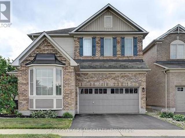 147 Silverthorne Drive, Cambridge, ON, N3C 0B7 house for sale | Listing ID X13550 | Royal LePage