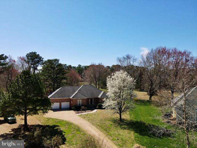 147 Sir Guy Drive