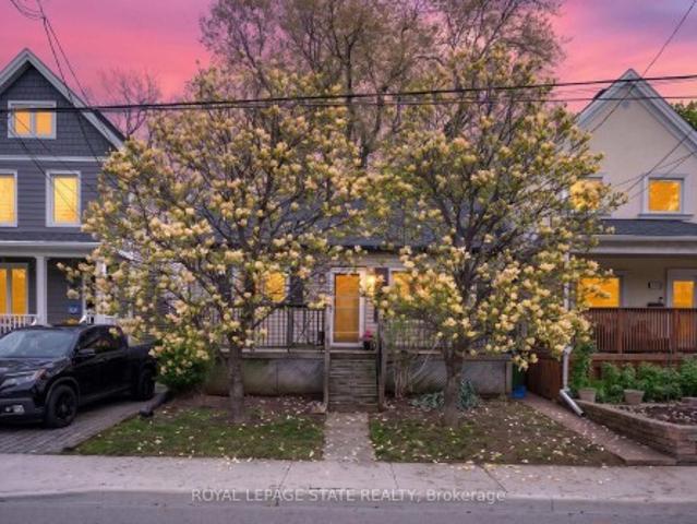 147 Strachan Street E, Hamilton, ON, L8L 3M7 house for sale | Listing ID X13802 | Royal LePage