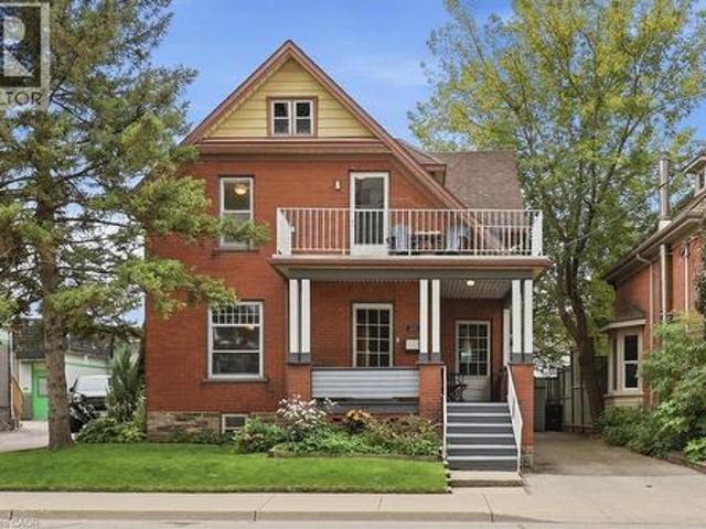 147 Park Street, Waterloo, ON, N2L 1Y5 house for sale | Listing ID 40862 | Royal LePage