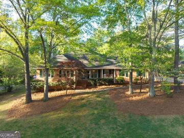 147 Woodhaven Circle