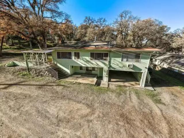 14840 VALLEY AVE, CLEARLAKE, CA 95422