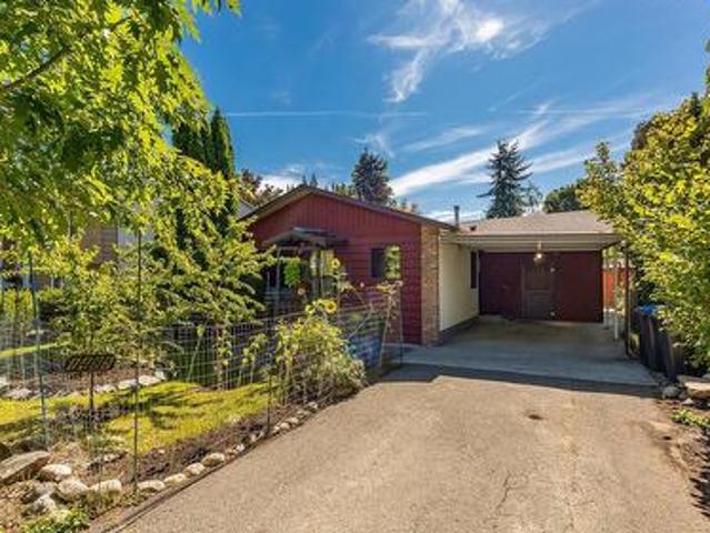 1485 Leaside Avenue, Kelowna, BC, V1Y 3X5 house for sale | Listing ID 10400 | Royal LePage