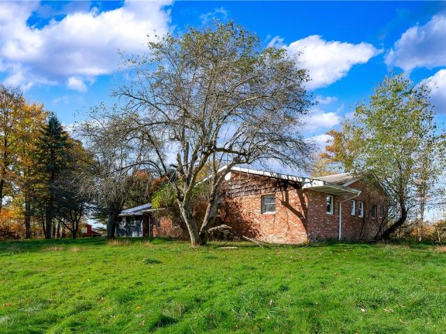 1489 W Sunbury Rd