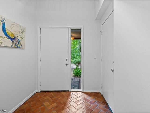 14806 Winding Way