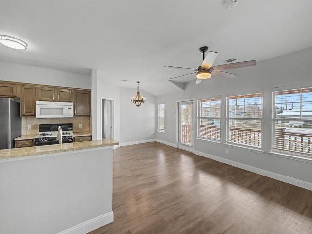 1481 Old Settlers Blvd # 1401