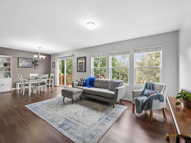 1481 Yosemite Circle