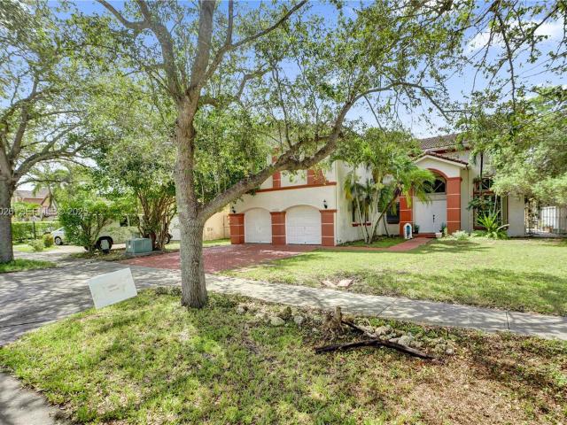 14824 SW 180th St, Miami, FL 33187 | MLS #A11863
