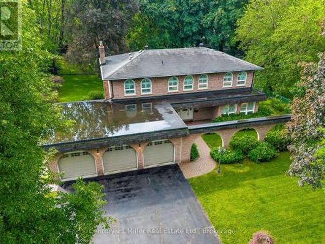 1482 Caulder Drive, Oakville Mo Morrison, ON, L6J 5S9 house for sale | Listing ID W13474 | Royal LePage