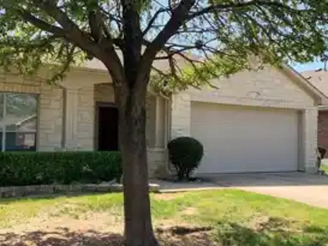 1482 Rainbow Parke Dr, 3 beds, 2 full baths