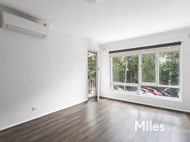 14/83 Yarra Street, Heidelberg