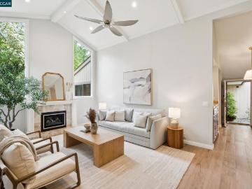 148 Alamo Sq