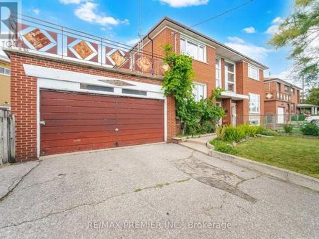 148 Giltspur Drive, Toronto, ON, M3L 1N1 house for sale | Listing ID W13617 | Royal LePage