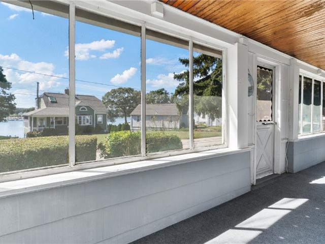 148 Grand View Drive