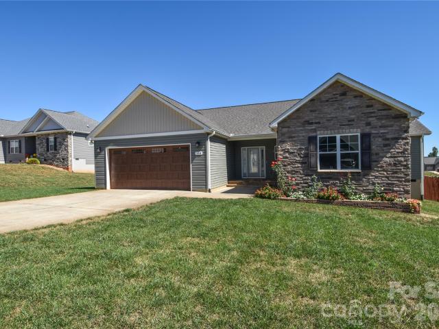 148 Greythorn Drive