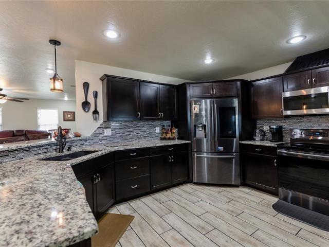 148 E Bonita Drive