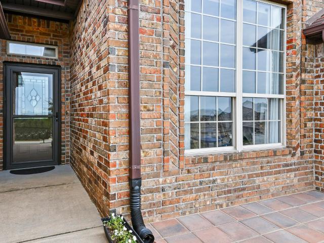 148 Hackberry Lane