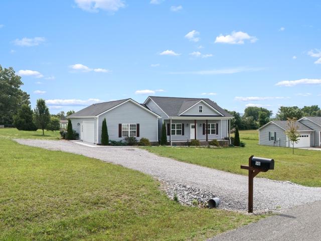 148 Oak Tree Dr