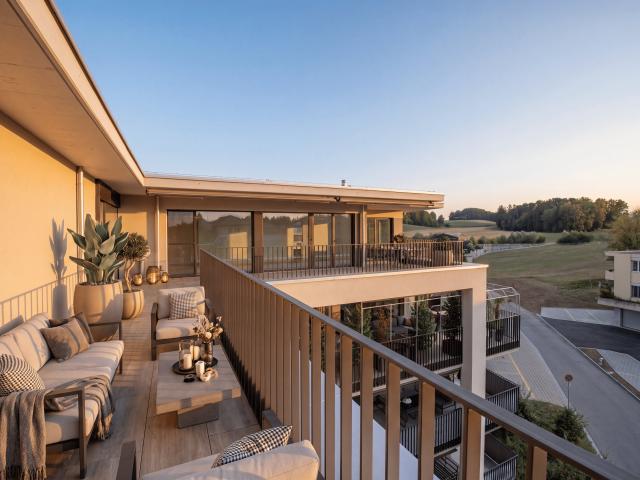 148 M² ATTIKABIJOU MIT 137 M² TERRASSE UND AUSSENSAUNA