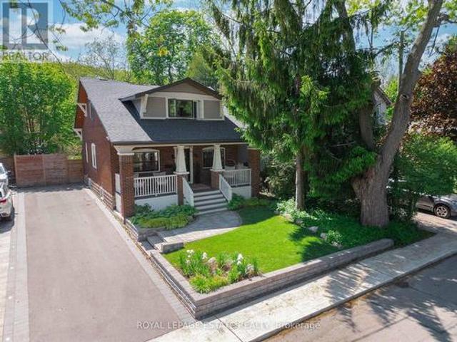 148 Scarboro Crescent, Toronto, ON, M1M 2J4 house for sale | Listing ID E13779 | Royal LePage