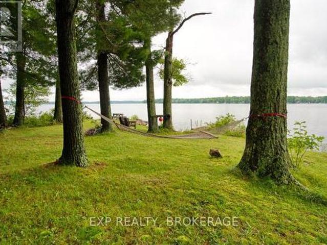 148B Oak Shores Lane, Frontenac South, ON, K0H 2V0 house for sale | Listing ID X13623 | Royal LePage