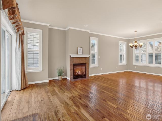 1494 Eastmont Avenue # 33