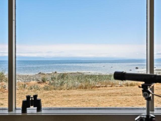 1494 Wilkinson Rd, Comox, BC, V9M 4B3 house for sale | Listing ID 1038 | Royal LePage