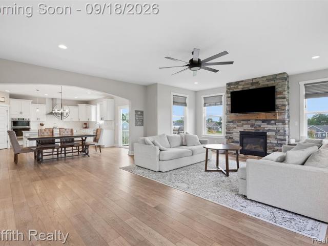 1495 Douglas Fir Court