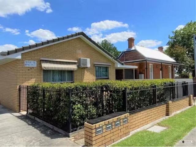 1/495 Hume Street, Albury Apartment for rent Listed by Proper.