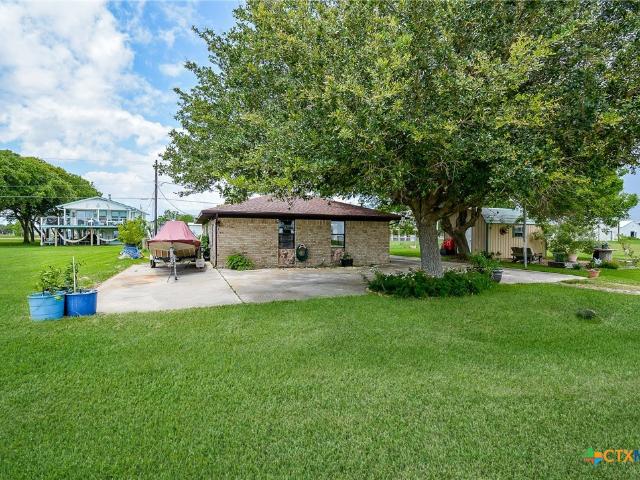 1495 W Bayshore Drive