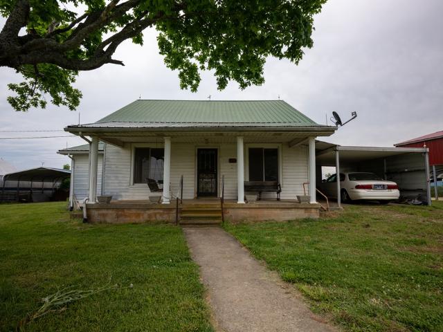 1496 S Bunker Hill Rd